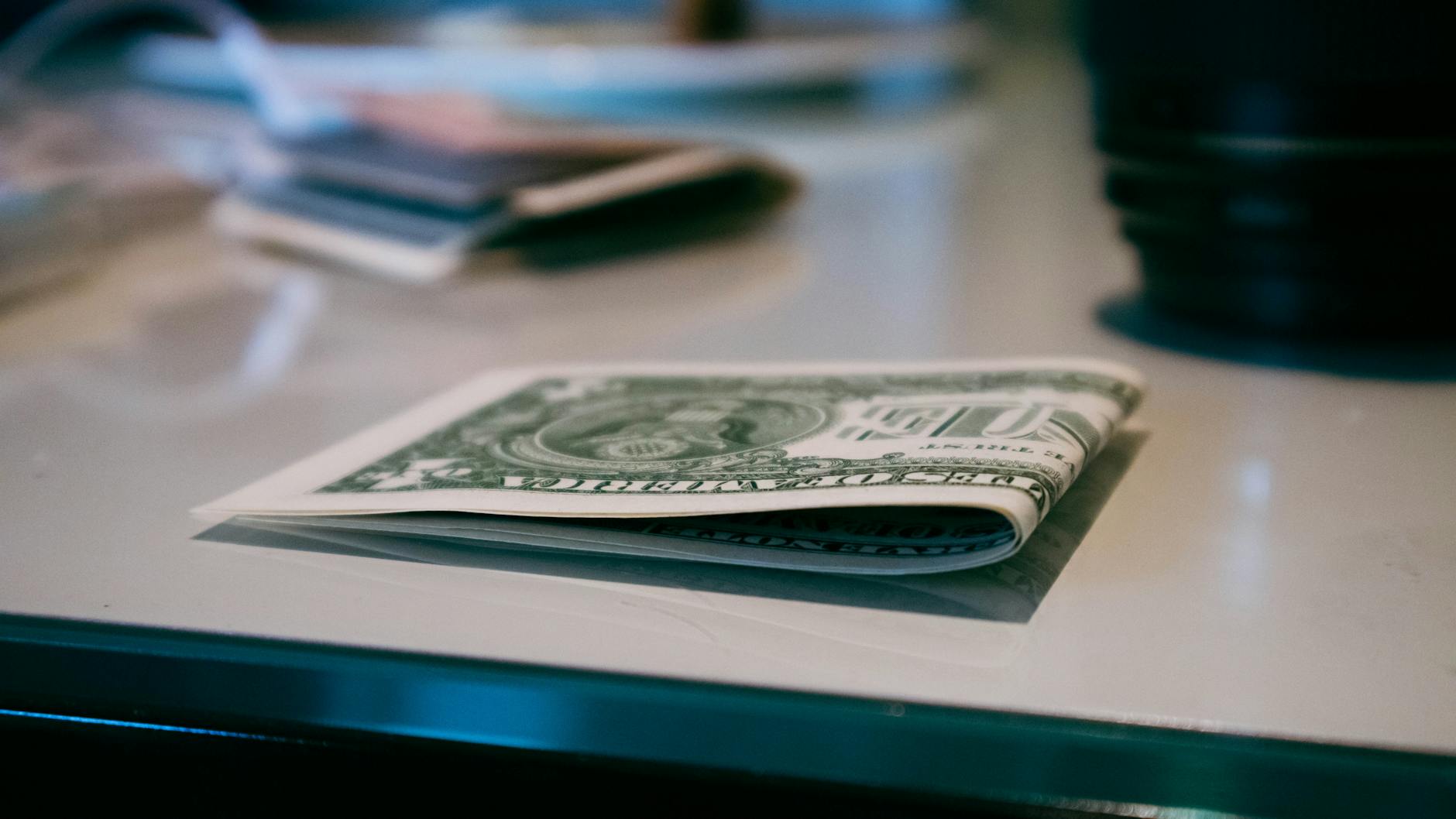How Do Financial Handling Errors Create Unclaimed Money?