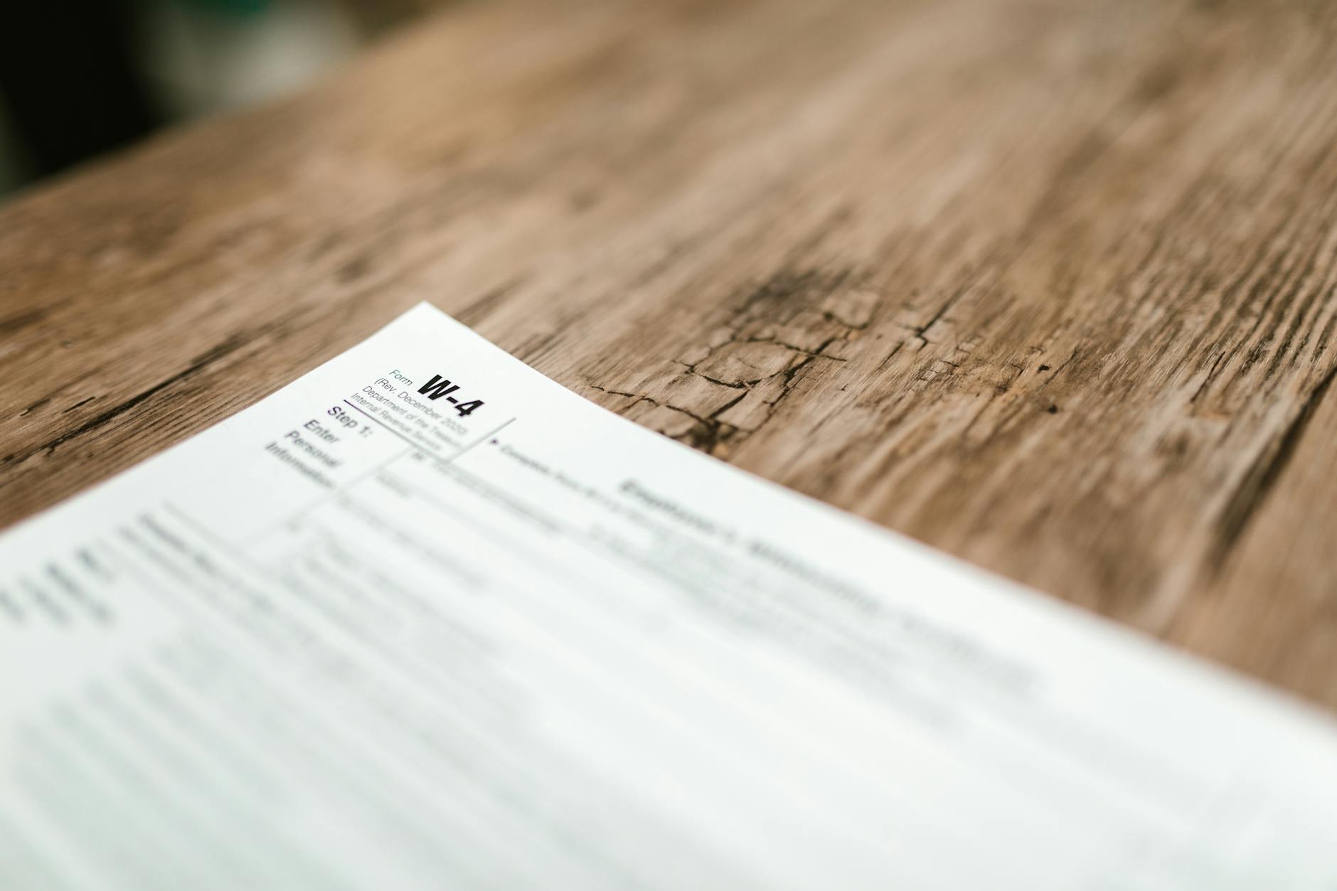 How Do Financial Record Discrepancies Cause Money to Become Unclaimed?