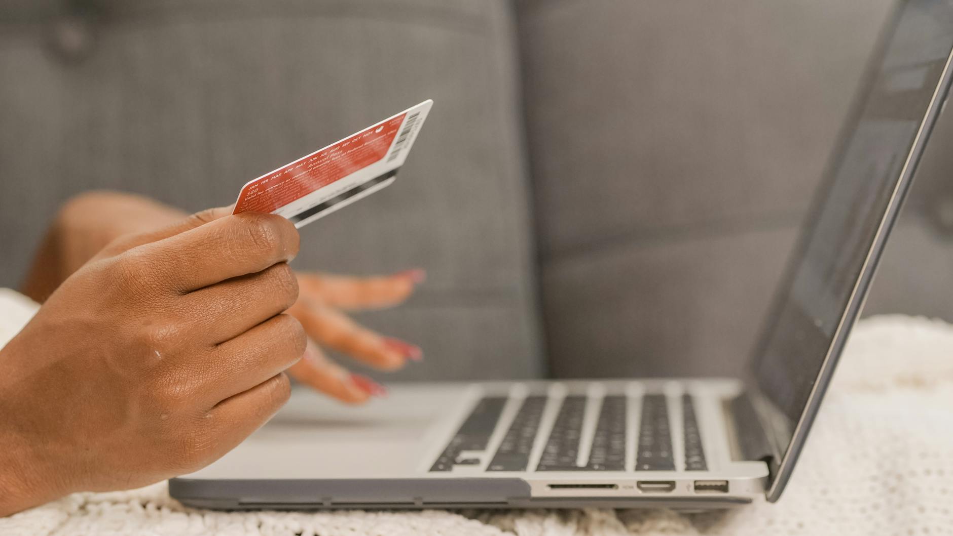 How Do Payment Errors Create Unclaimed and Frozen Funds?