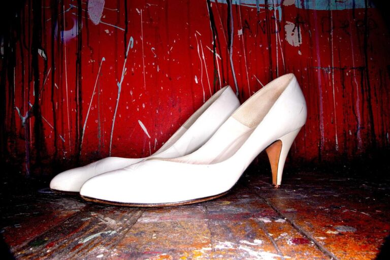 People Are Discovering Money From Forgotten Service Accounts - Featured image