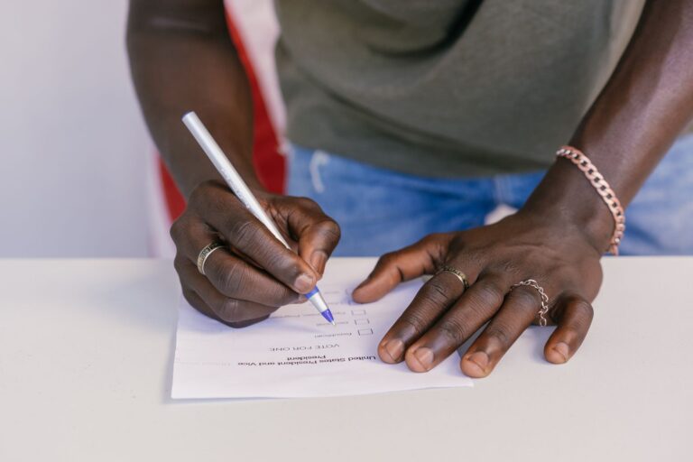 Fact Check: Does the Government Really Send Unclaimed Money Back to You Automatically? Only 3 States Have Proactive Return Programs - Featured image