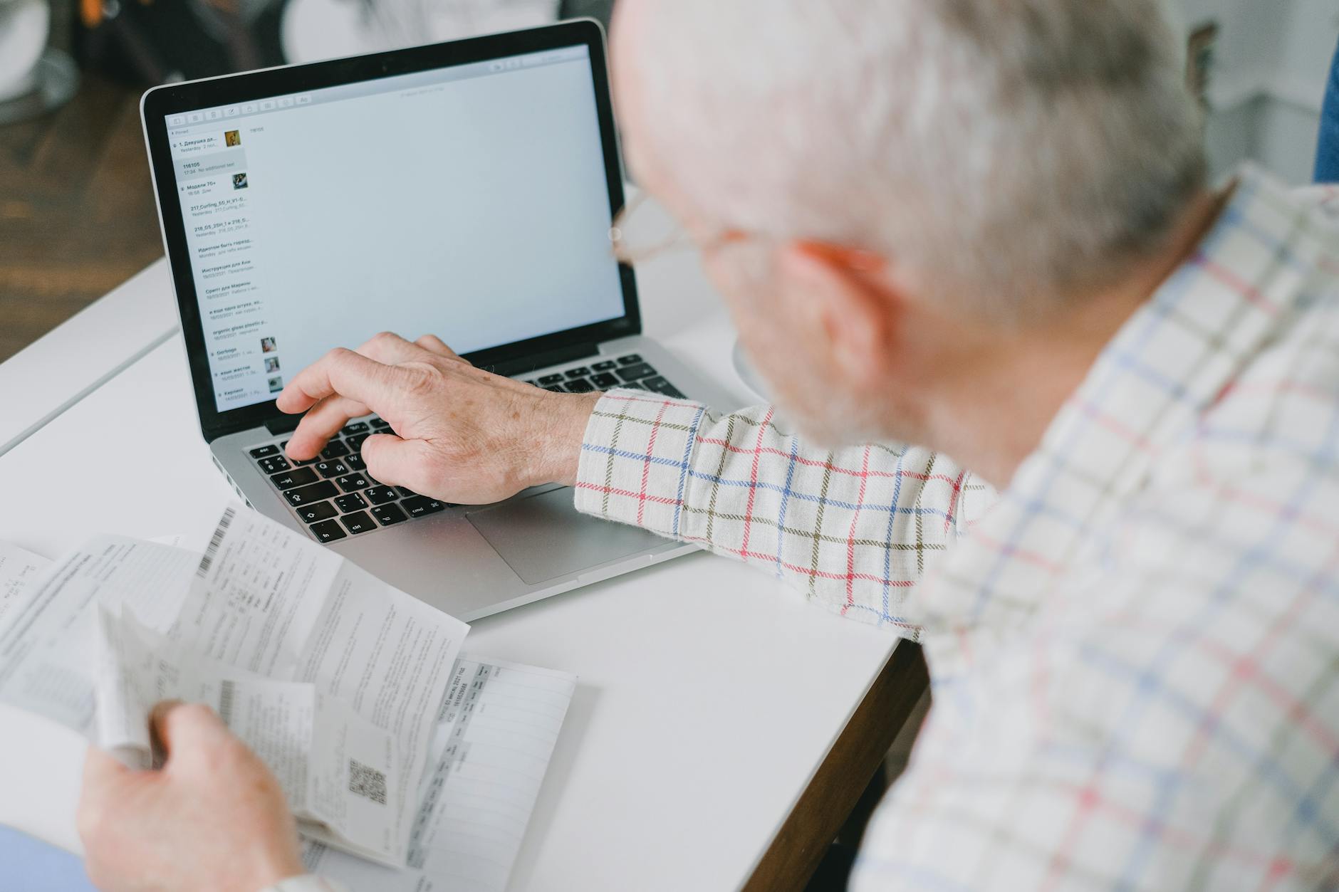 How Do Class Action Settlement Checks Contribute to Unclaimed Money?
