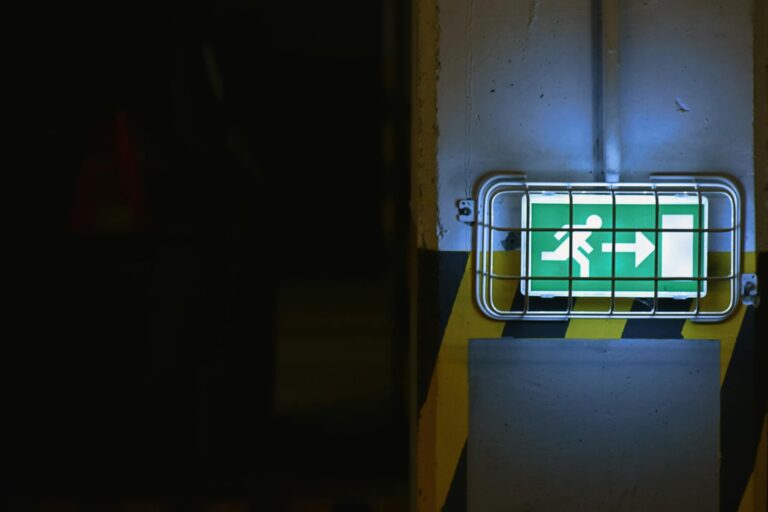 Warning: 57% of Abandoned Safe Deposit Box Contents Are Destroyed or Auctioned Within 5 Years of Seizure - Featured image