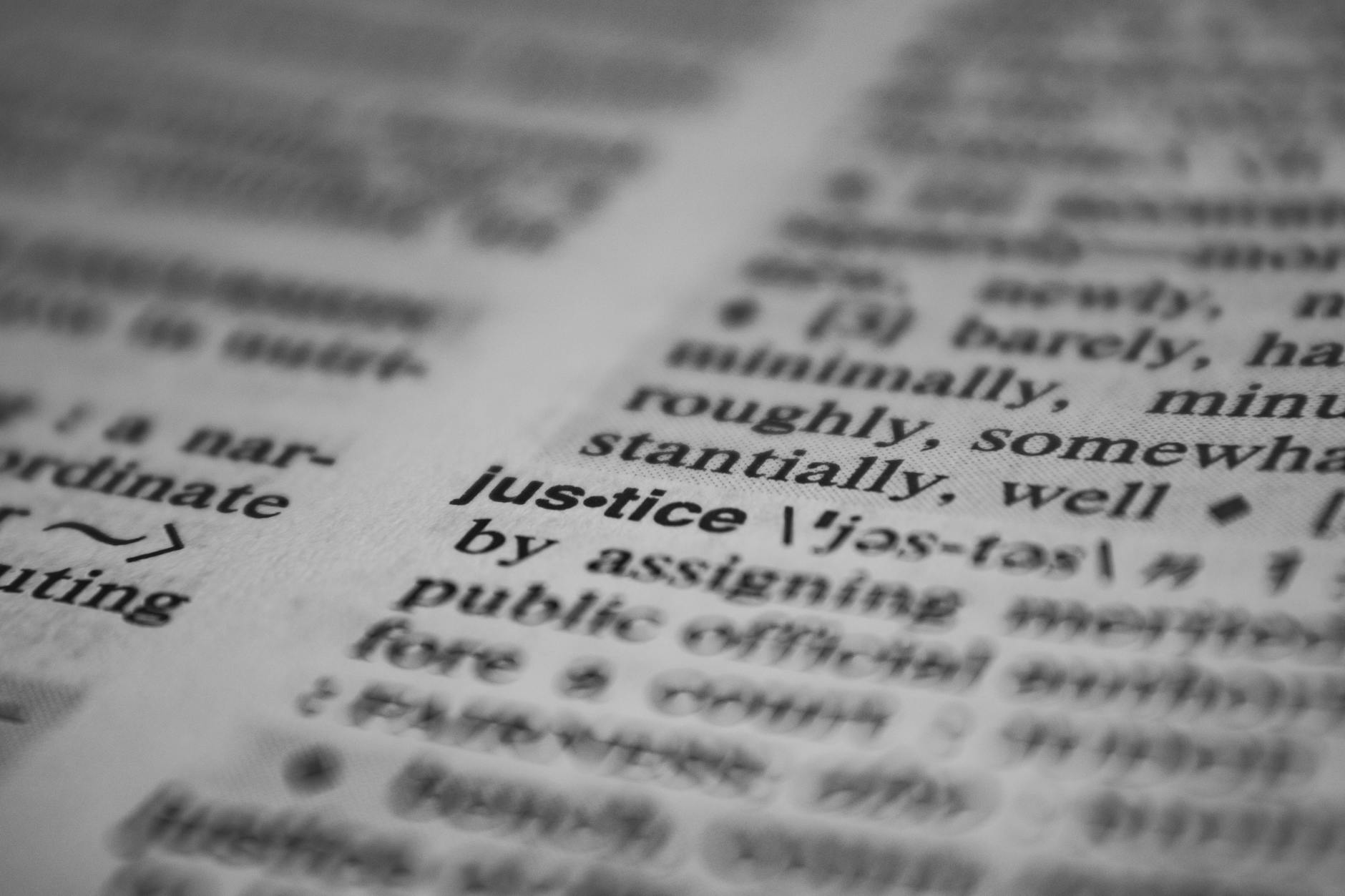 What's the Difference Between Legal Notification and Proactive Contact?