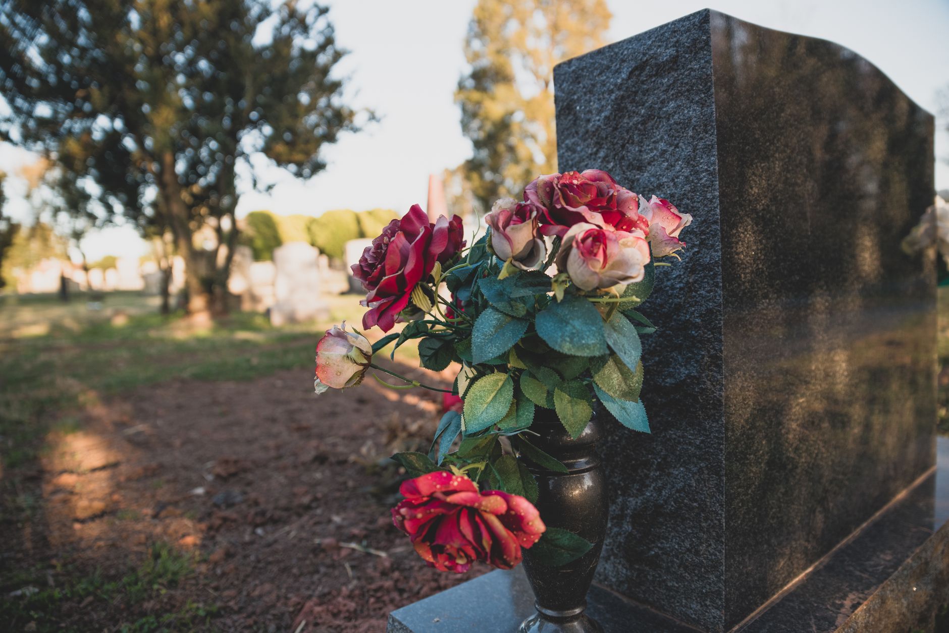 What Types of Unclaimed Property Do Deceased People Leave Behind?