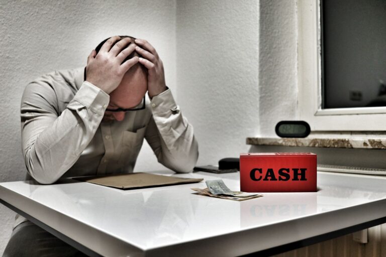 At Least 51% of Small Business Owners Don't Know Their Vendor Overpayments Become Unclaimed Property After 3 Years - Featured image