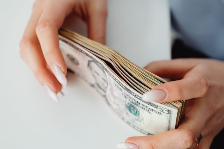 Unclaimed Money Expert Roundup: Key Signals Behind This Week's Fast-Moving Story - Featured image