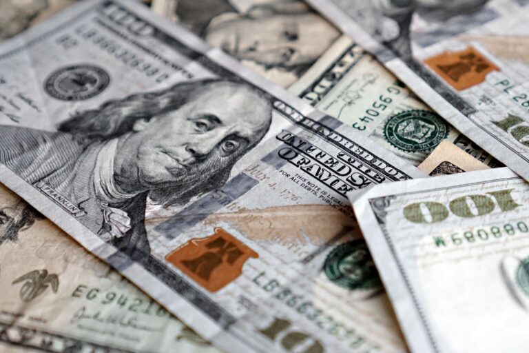 Does Trading In a Car Leave Unclaimed Money in a Dealer Escrow Account? - Featured image